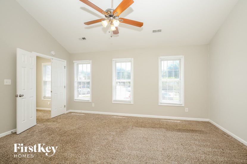 4912 Heritage Woods Court 4 Beds House for Rent - Photo Gallery 10