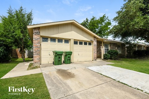4912 Sandalwood Lane 4 Beds Apartment for Rent
