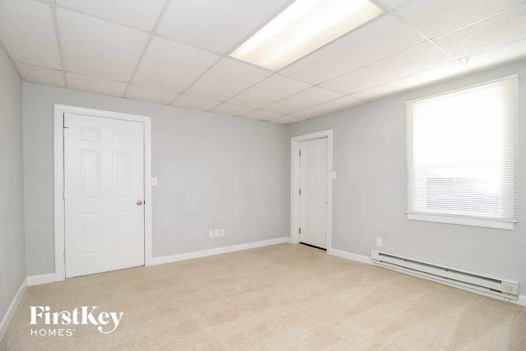 the living room of this home is clean and ready to use