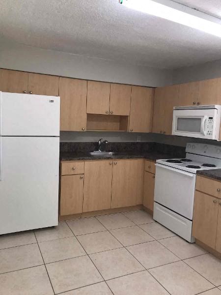 4951 SW 16Th St 4 Beds Apartment for Rent