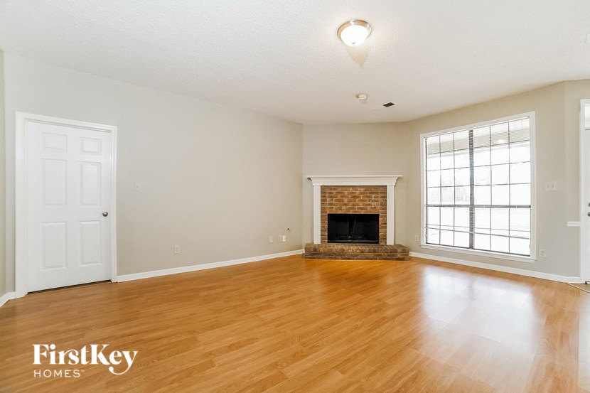 5001 Rabbit Cross Cove Arlington, TN 38002