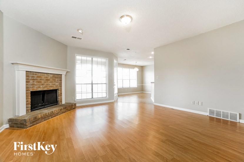 5001 Rabbit Cross Cove Arlington, TN 38002