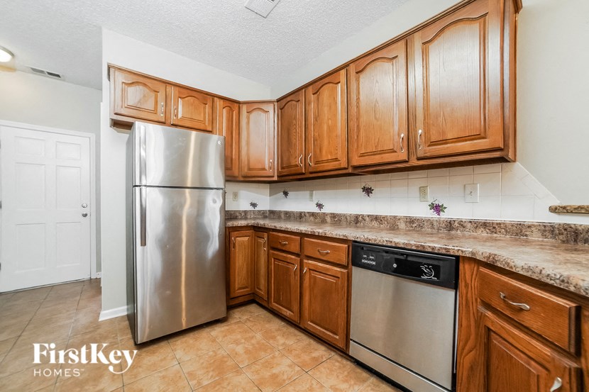 5001 Rabbit Cross Cove Arlington, TN 38002