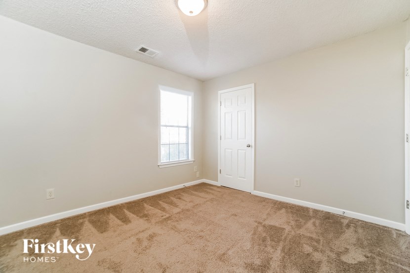 5001 Rabbit Cross Cove Arlington, TN 38002