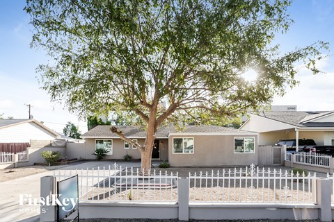 5015 N 20TH Avenue 3 Beds Apartment for Rent