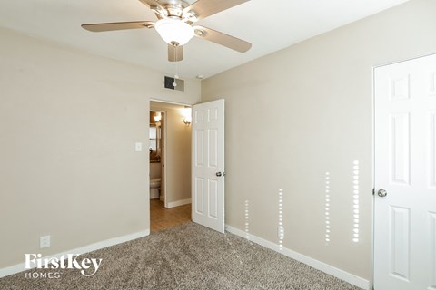 5015 N 20TH Avenue 3 Beds House for Rent - Photo Gallery 12