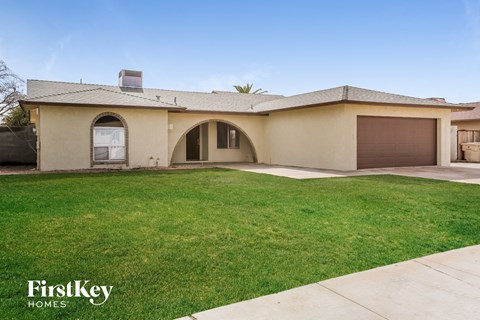 5015 W Mercer Ln 3 Beds Apartment for Rent