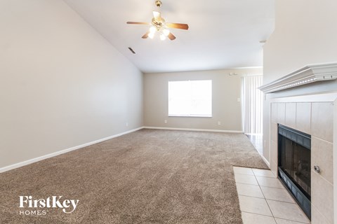 5030 Thompson Park Boulevard 3 Beds Apartment for Rent