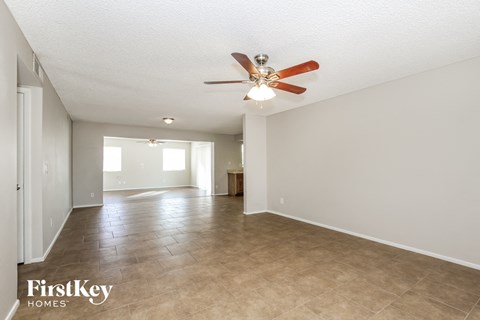 5031 W Windrose Dr 4 Beds Apartment for Rent