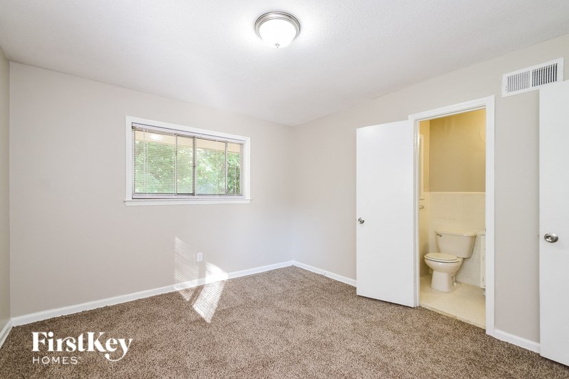 5120 Hudgins 3 Beds House for Rent - Photo Gallery 8