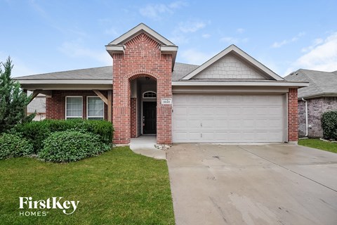 5121 Meandering Creek Court 4 Beds Apartment for Rent