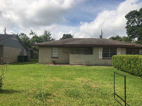 5210 Greylog Drive 3 Beds Apartment for Rent