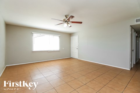5213 S 47Th Pl 3 Beds Apartment for Rent