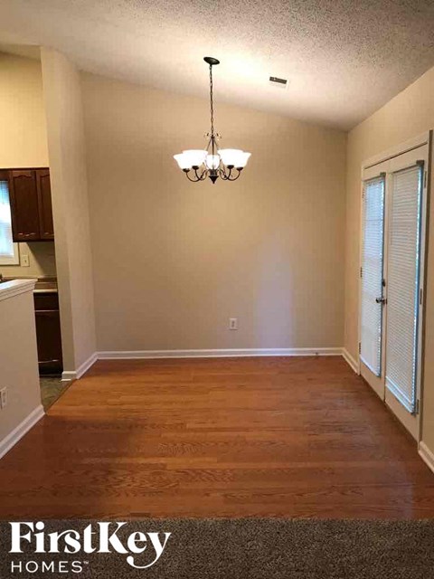 5334 Memorial Lane 3 Beds Apartment for Rent