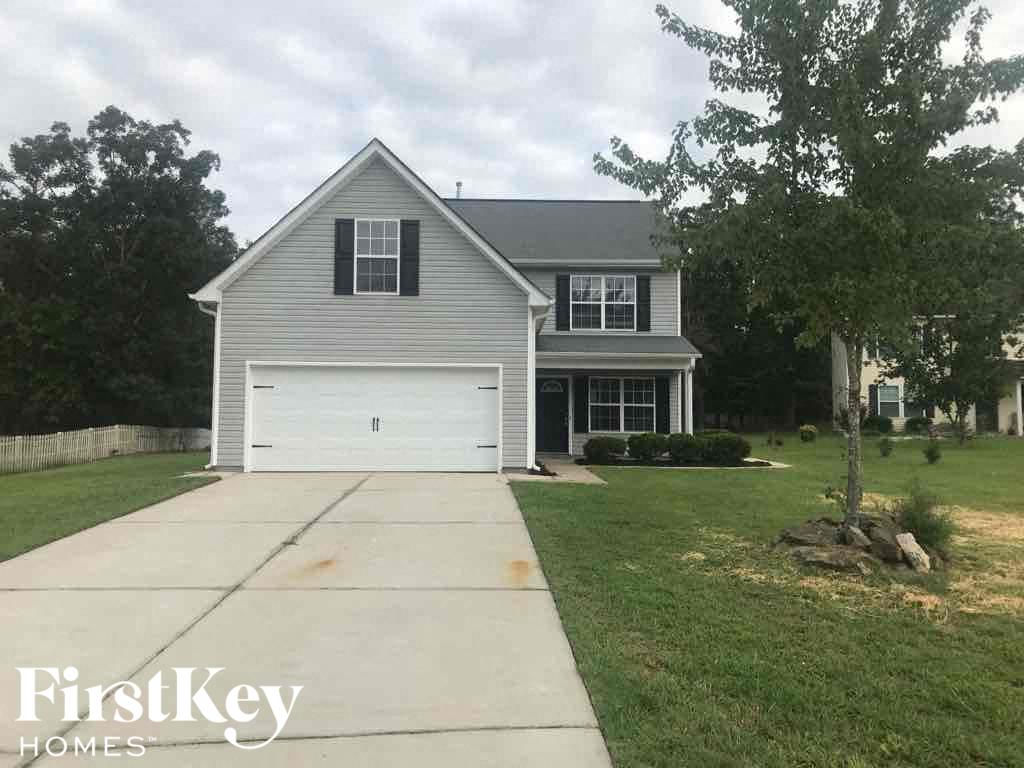 5415 Tucker Phillips Drive 4 Beds Apartment for Rent