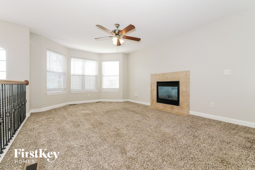 5422 Marion Drive 4 Beds House for Rent - Photo Gallery 2