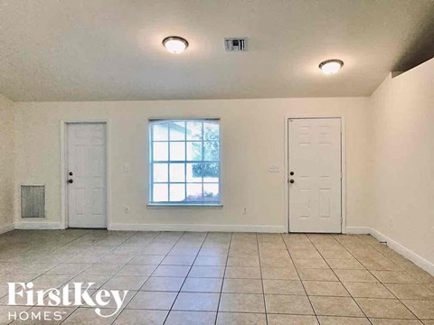5427 Benton St 3 Beds Apartment for Rent