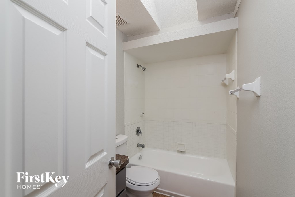 5497 Lady Slipper Ave 3 Beds House for Rent - Photo Gallery 14