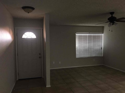 5520 W Golden Ln 3 Beds Apartment for Rent