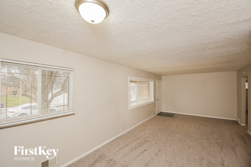 5602 Culver Street 3 Beds House for Rent - Photo Gallery 4