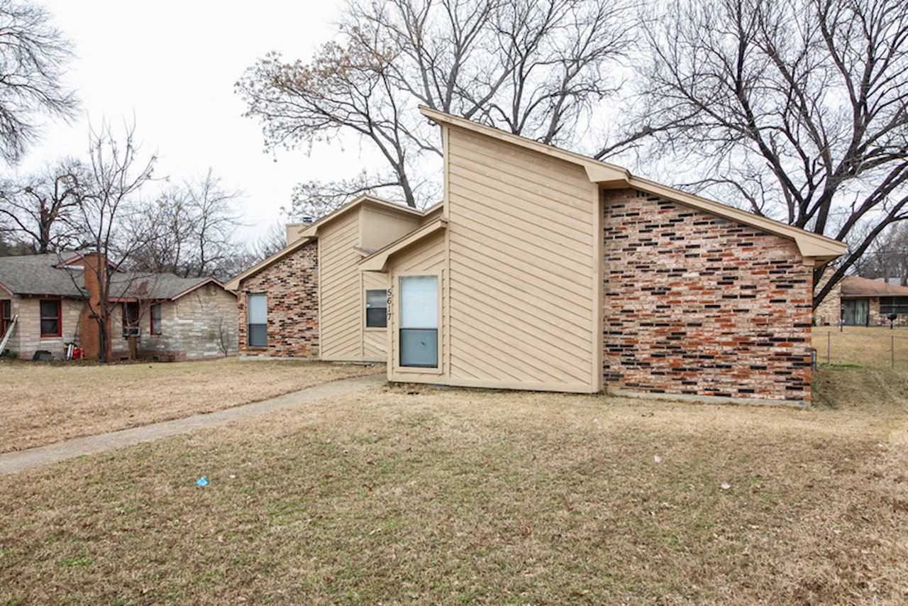 5617 Shady Crest Trl 3 Beds Apartment for Rent