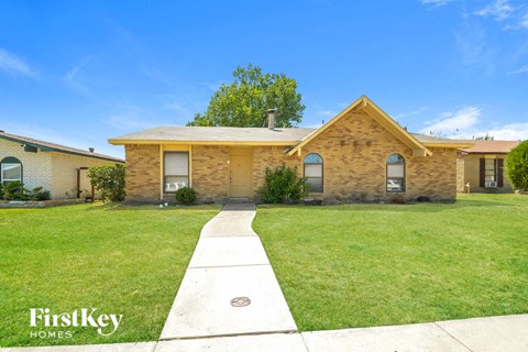 5702 Magnolia Ln 3 Beds Apartment for Rent