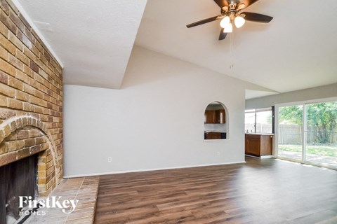 5702 Magnolia Ln 3 Beds Apartment for Rent