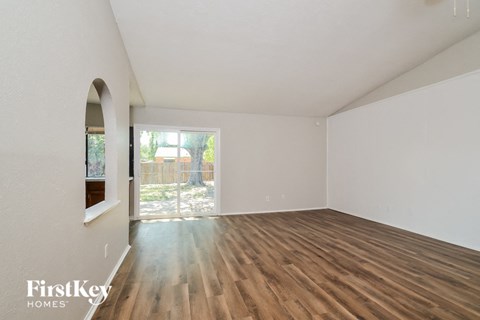 5702 Magnolia Ln 3 Beds Apartment for Rent