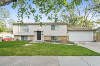 5739 Edward Dr 3 Beds Apartment for Rent