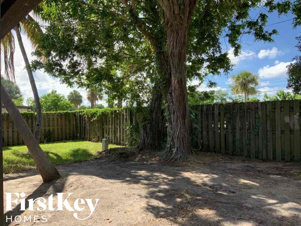 5784 Strawberry Lakes Circle 3 Beds House for Rent - Photo Gallery 23