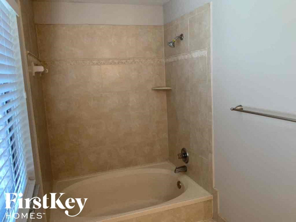 5784 Strawberry Lakes Circle 3 Beds House for Rent - Photo Gallery 21