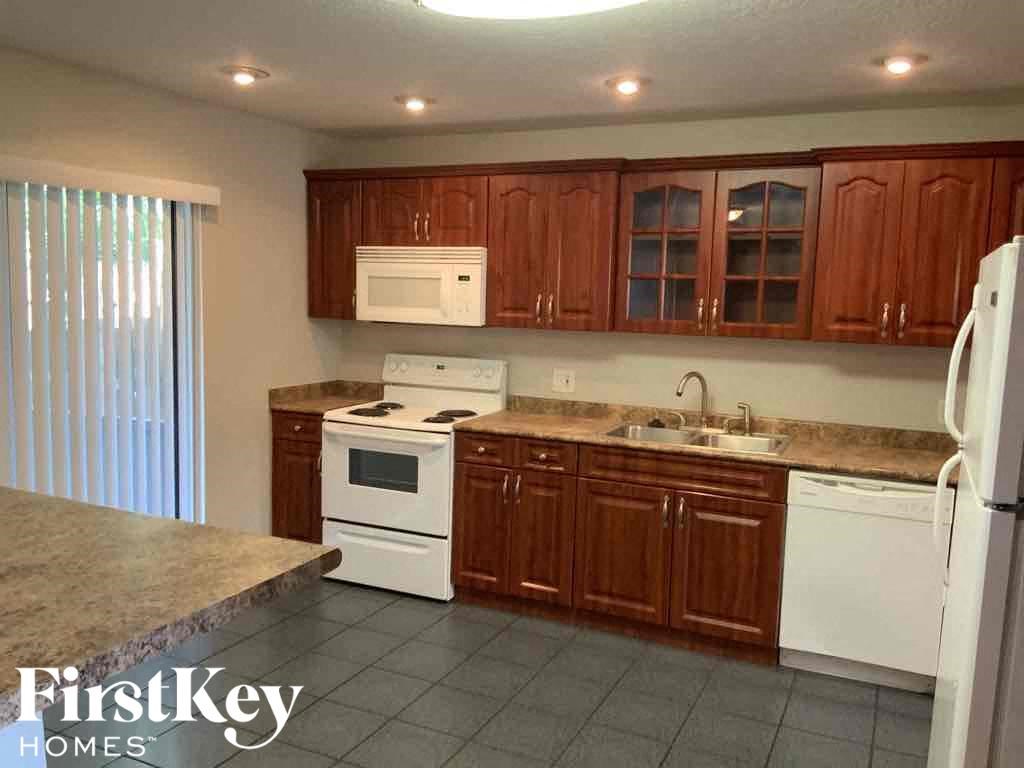 5784 Strawberry Lakes Circle 3 Beds House for Rent - Photo Gallery 8