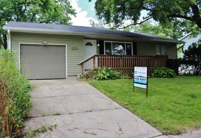 5806 Oliver Avenue 3 Beds Apartment for Rent