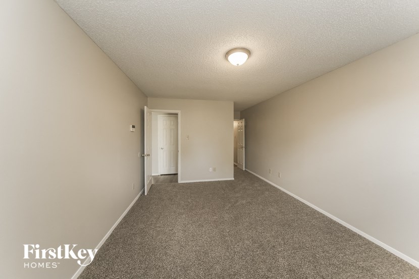 5848 Hickory Shadow Ln Studio House for Rent - Photo Gallery 8