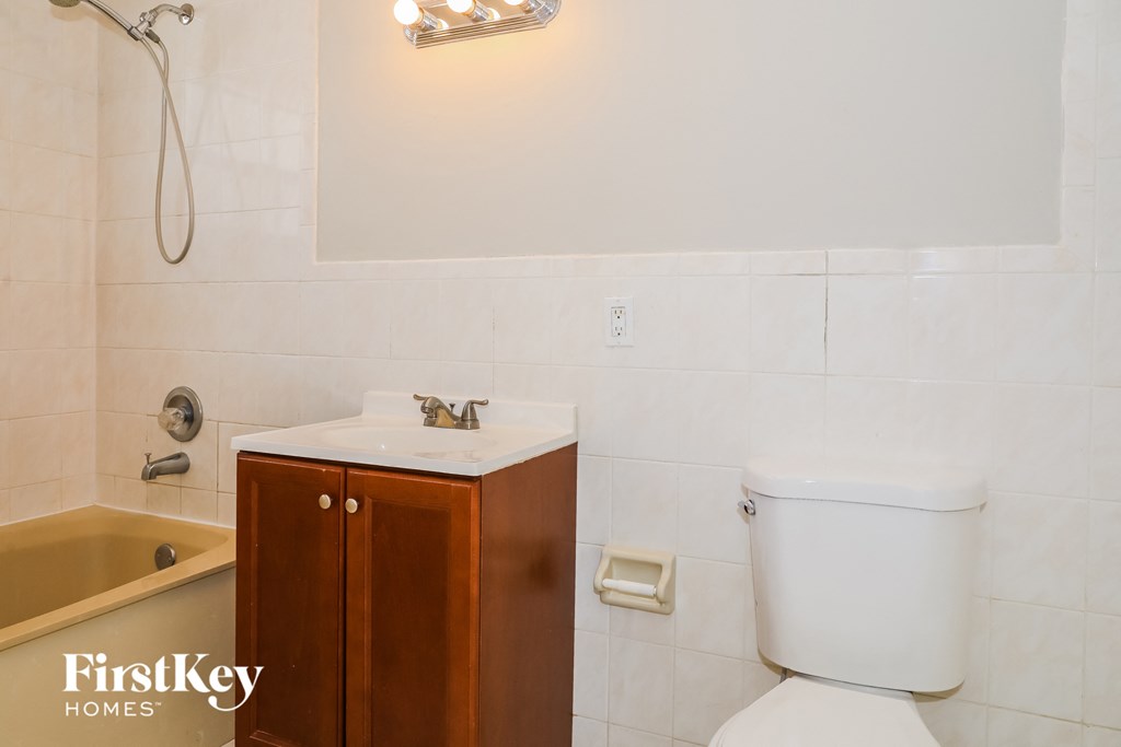 5860 Sw 150 Avenue 3 Beds House for Rent - Photo Gallery 11