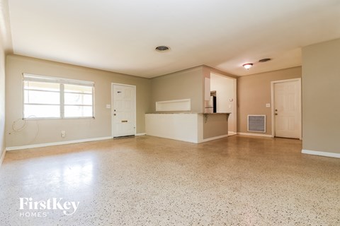 5900 Grove St S 3 Beds House for Rent - Photo Gallery 2