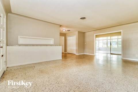 5900 Grove St S 3 Beds House for Rent - Photo Gallery 3