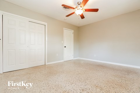 5900 Grove St S 3 Beds House for Rent - Photo Gallery 14