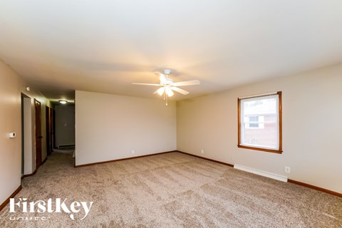 5909 Nash Ln 4 Beds Apartment for Rent