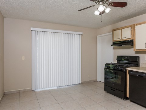 5990 Ithaca Circle W 3 Beds Apartment for Rent