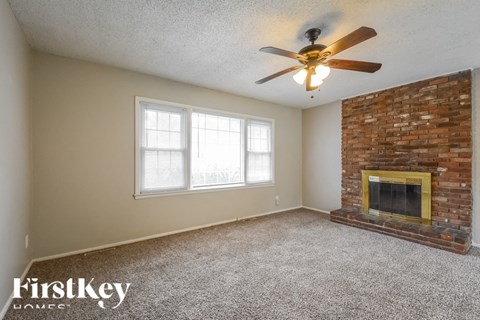 6003 E 95Th Ter 3 Beds Apartment for Rent