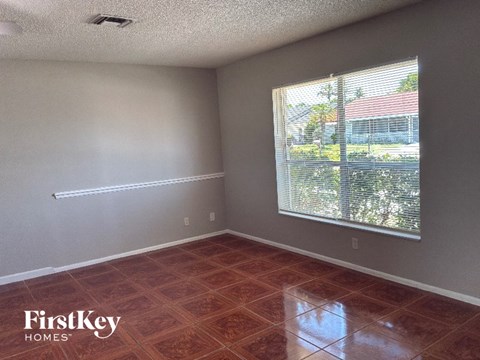 6004 Westfall Rd 3 Beds Apartment for Rent