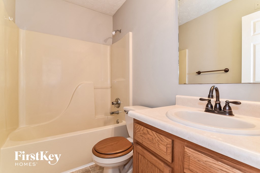 the bathroom is clean and ready to use