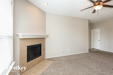 6032 BLAZING STAR DR 3 Beds Apartment for Rent