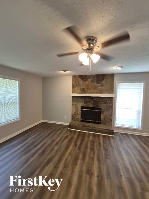 6045 Steel Wood Dr 3 Beds Apartment for Rent