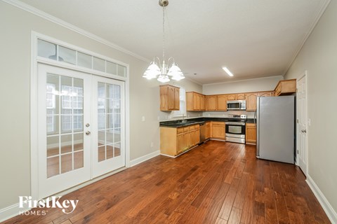 6052 Glen Way Dr 3 Beds Apartment for Rent