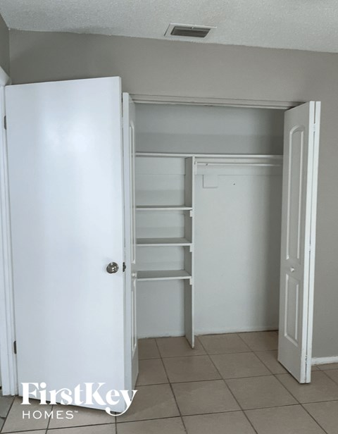 6116 Bonnie Brook Blvd 3 Beds House for Rent - Photo Gallery 9