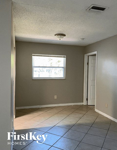 6116 Bonnie Brook Blvd 3 Beds House for Rent - Photo Gallery 3