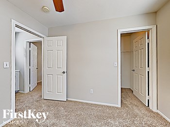 6127 Satre Ct 3 Beds House for Rent - Photo Gallery 12