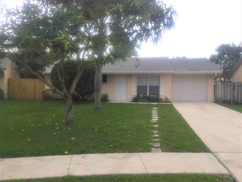 6129 Moonbeam Dr 2 Beds Apartment for Rent